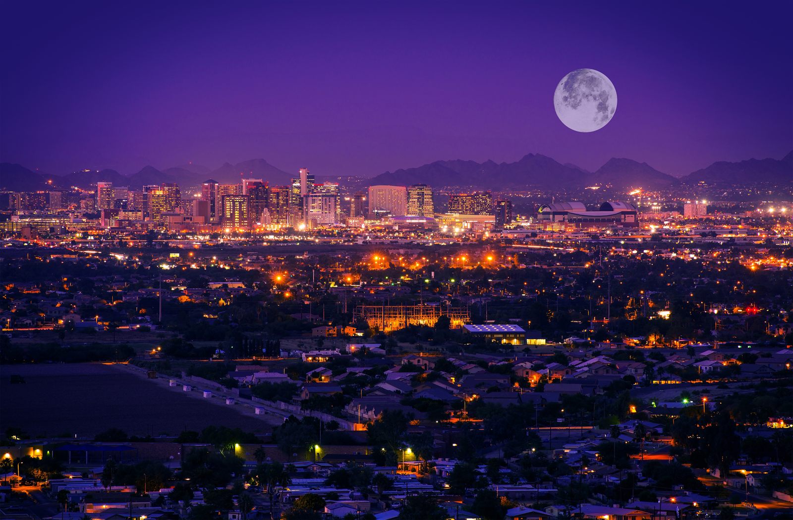 Phoenix Arizona city skyline